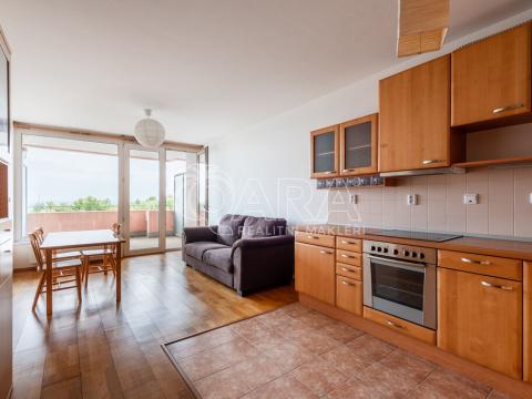 Pronájem bytu 2+kk, Praha - Troja, Nad Vavrouškou, 52 m2