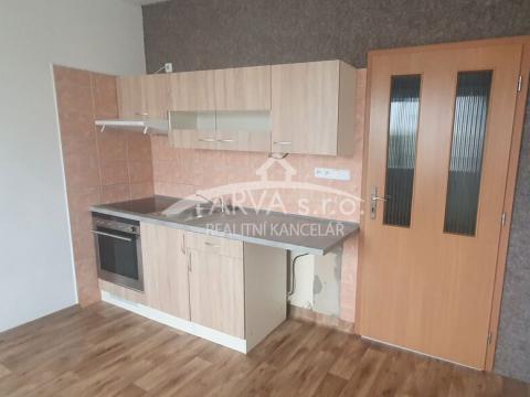 Pronájem bytu 1+kk, Plzeň - Doubravka, Na Kovárně, 21 m2