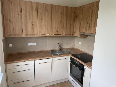 Pronájem bytu 3+1, Zlín, Zarámí, 74 m2