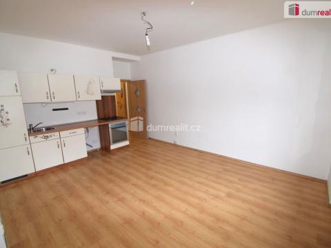 Pronájem bytu 1+kk, Praha - Vysočany, Kolbenova, 28 m2