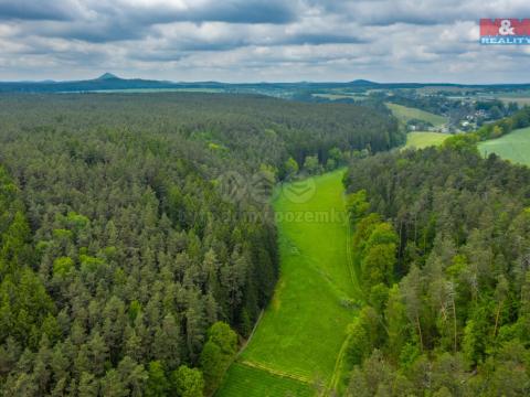 Prodej zahrady, Bílá Hlína, 1800 m2
