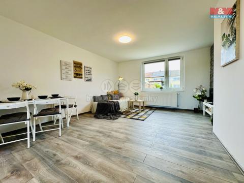 Prodej rodinného domu, Hevlín, 94 m2