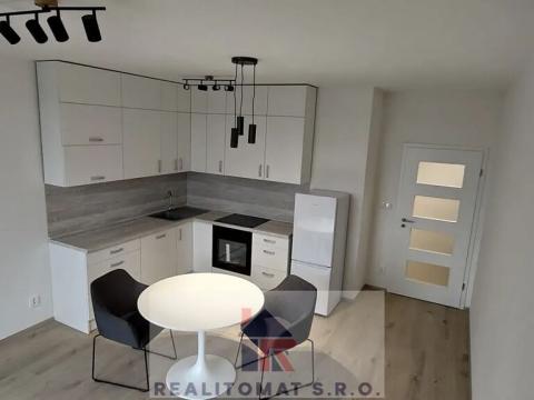 Pronájem bytu 2+kk, Brandýs nad Labem-Stará Boleslav, Augustina Lukeše, 46 m2