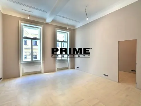 Pronájem kanceláře, Praha - Nové Město, Spálená, 164 m2