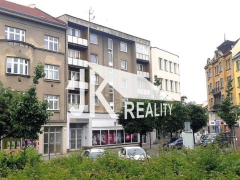 Prodej bytu 3+1, Přerov - Přerov I-Město, Žerotínovo nám., 75 m2