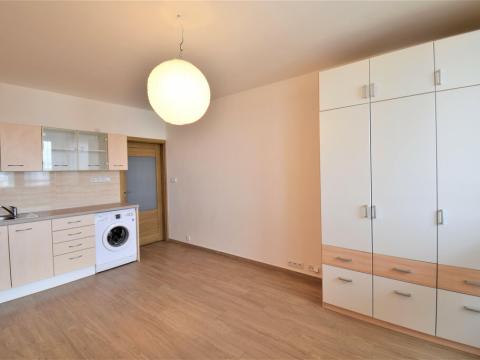 Pronájem bytu 1+kk, Brno - Bystrc, Opálkova, 25 m2