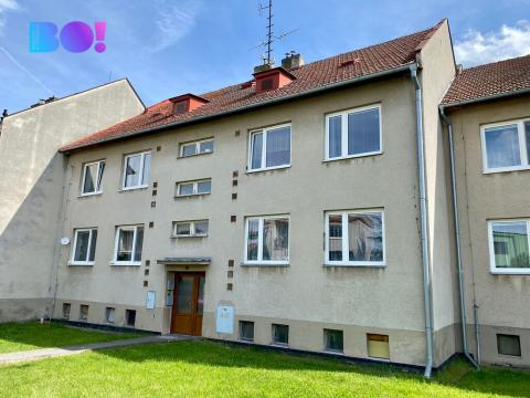 Prodej bytu 3+1, Hodonice, Školní, 67 m2