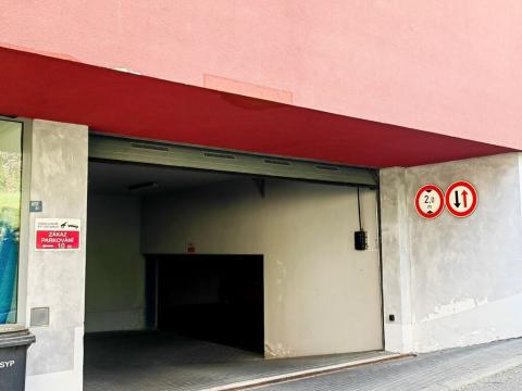 Pronájem garáže, Brno, Jaroslava Foglara, 13 m2