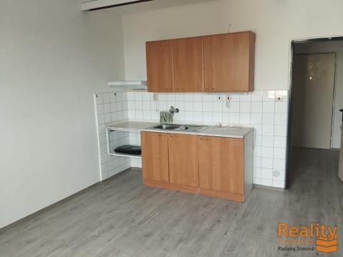 Pronájem bytu 1+kk, Otrokovice - Kvítkovice, SNP, 24 m2