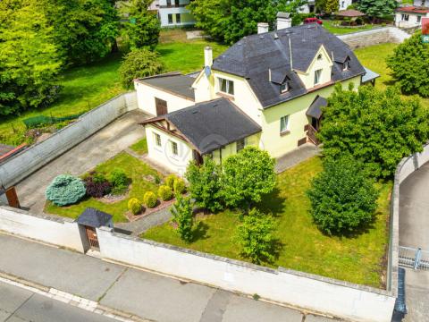 Prodej rodinného domu, Česká Lípa, Mánesova, 240 m2