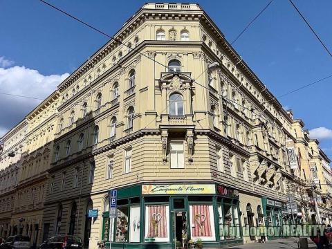 Pronájem bytu 3+kk, Praha - Staré Město, Staroměstské náměstí, 80 m2