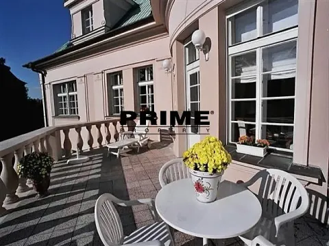 Pronájem bytu 6+kk a větší, Praha - Střešovice, Slunná, 270 m2