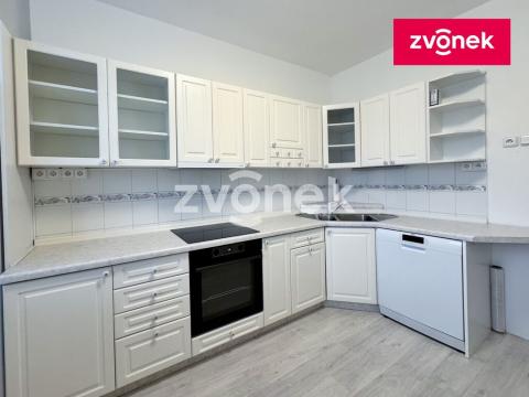 Pronájem bytu 3+1, Zlín, Benešovo nábřeží, 68 m2