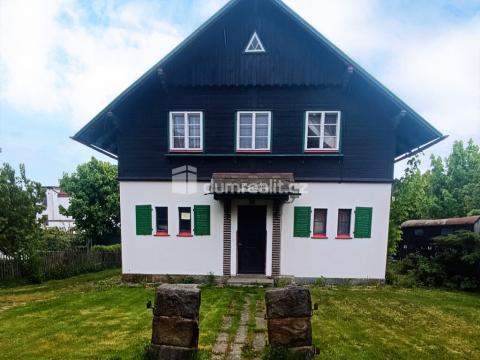 Prodej rodinného domu, Lipová, 200 m2