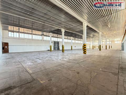 Pronájem skladu, Kostěnice, 2610 m2