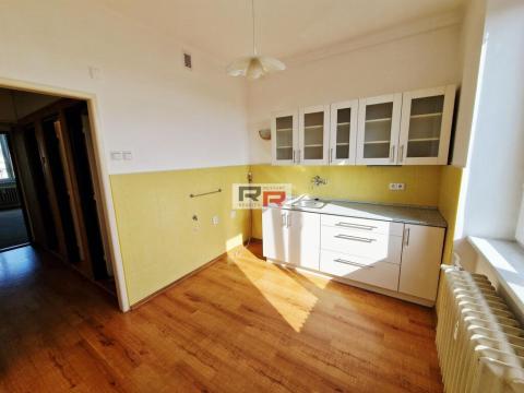 Pronájem bytu 3+1, Olomouc, Charkovská, 74 m2