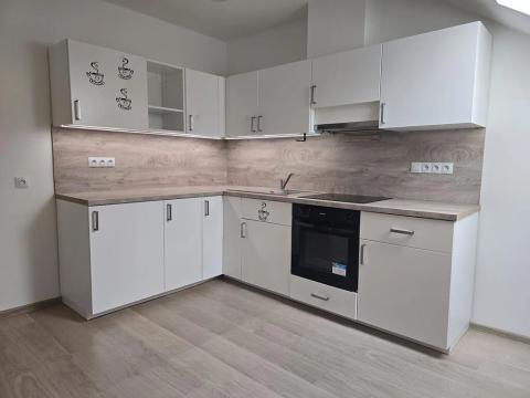 Pronájem bytu 3+kk, Třešť, Nádražní, 74 m2
