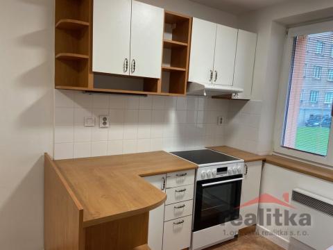 Pronájem bytu 2+1, Opava - Předměstí, náměstí Svaté Hedviky, 57 m2
