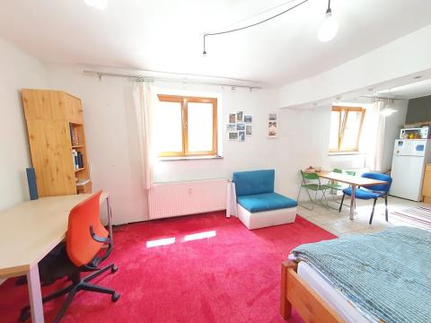Prodej bytu 1+1, Praha - Dejvice, Na Vlčovce, 34 m2