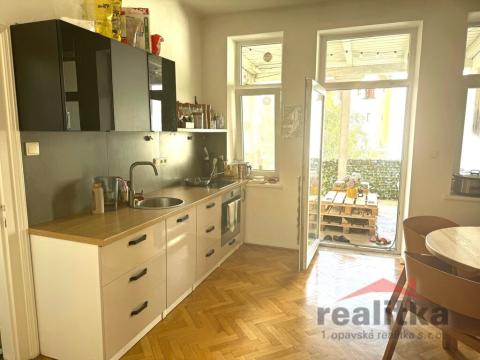 Pronájem bytu 2+1, Opava, Provaznická, 70 m2
