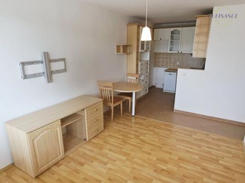 Pronájem bytu 2+kk, Kralupy nad Vltavou, sídl. V Zátiší, 46 m2