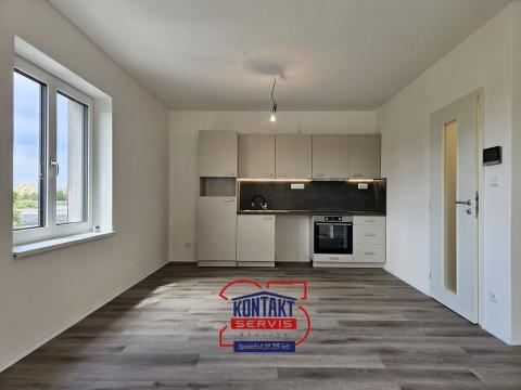 Pronájem bytu 3+kk, České Budějovice, Mikuláše z Husi, 62 m2
