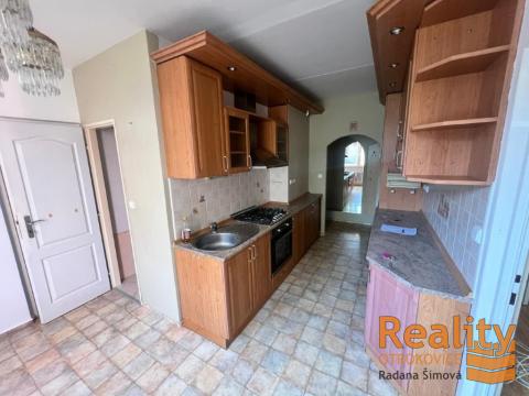 Pronájem bytu 3+1, Otrokovice, 74 m2