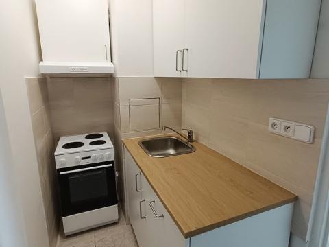 Pronájem bytu 1+kk, Zlín - Prštné, B. Němcové, 28 m2