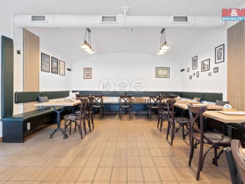 Pronájem restaurace, Chýnice, Karlštejnská, 80 m2