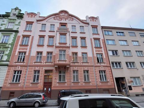 Pronájem bytu 2+kk, Plzeň - Jižní Předměstí, Bendova, 51 m2