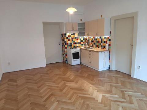 Pronájem bytu 3+kk, Plzeň - Jižní Předměstí, Klatovská třída, 84 m2