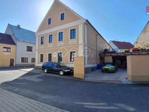 Pronájem bytu 1+kk, Kravaře, 50 m2