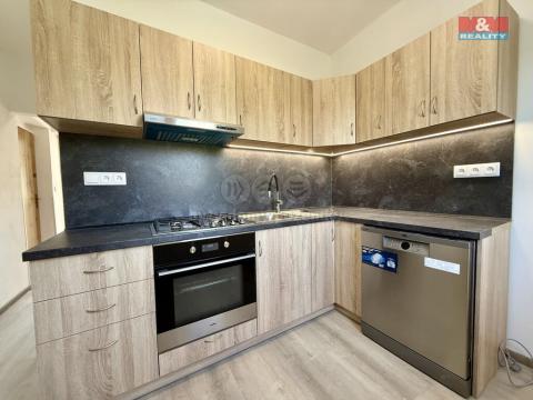 Pronájem bytu 3+1, Slaný, Plynárenská, 60 m2