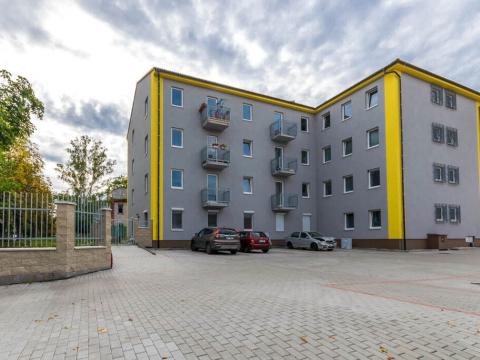 Pronájem bytu 2+kk, Milovice - Mladá, Rakouská, 55 m2