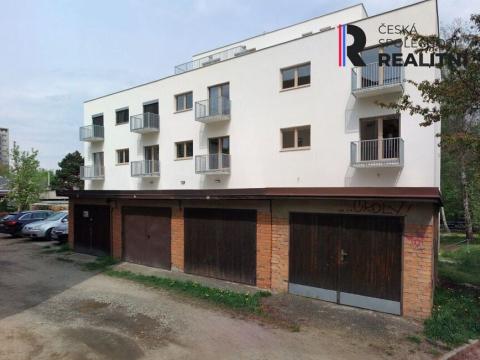 Pronájem garáže, Zlín, třída Tomáše Bati, 16 m2