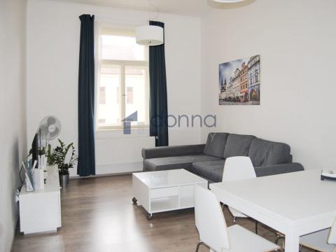 Pronájem bytu 2+kk, Praha - Vinohrady, Lucemburská, 47 m2