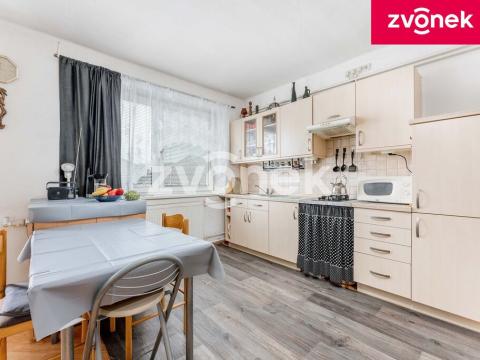 Prodej rodinného domu, Břest, 220 m2