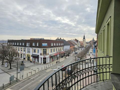 Pronájem kanceláře, Hodonín, Velkomoravská, 62 m2