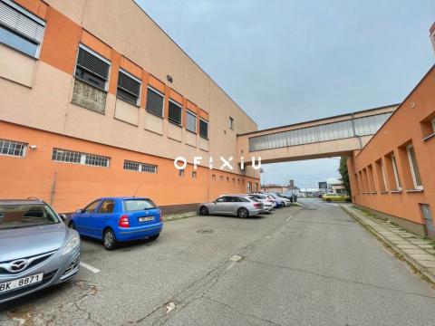 Pronájem skladu, Brno - Slatina, Vlárská, 667 m2