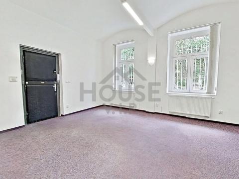 Pronájem kanceláře, Praha - Smíchov, Kováků, 60 m2