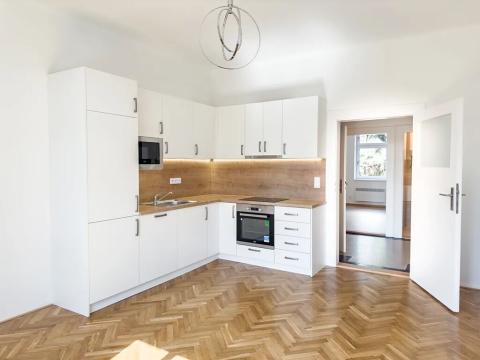 Pronájem bytu 2+kk, Praha - Strašnice, Na Třebešíně, 58 m2