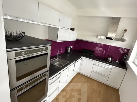 Pronájem bytu 2+kk, Praha - Hlubočepy, Högerova, 59 m2