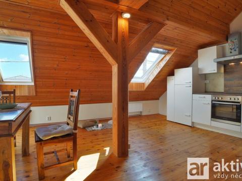 Pronájem bytu 2+kk, Chrášťany, Plzeňská, 69 m2