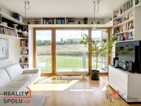 Prodej bytu 2+kk, Praha - Hrdlořezy, Nad Smetankou, 54 m2