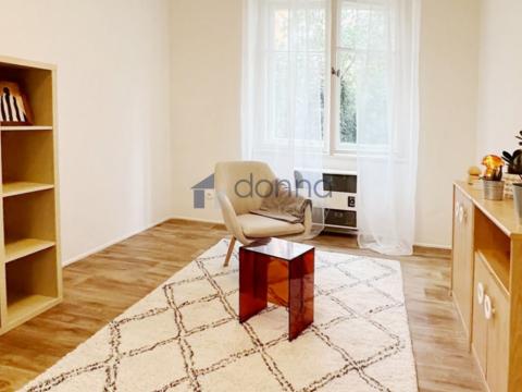 Pronájem bytu 1+kk, Praha, Kralická, 23 m2