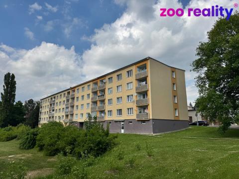 Pronájem bytu 1+1, Chomutov, Stromovka, 35 m2