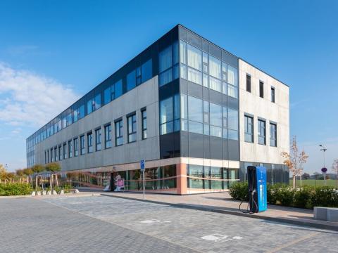 Pronájem bytu 2+kk, Praha - Čakovice, Schoellerova, 62 m2