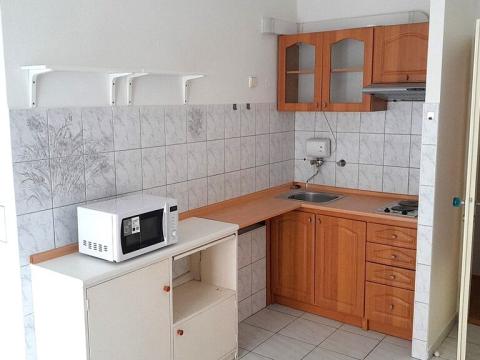 Pronájem bytu 1+1, Praha, Anglická, 44 m2