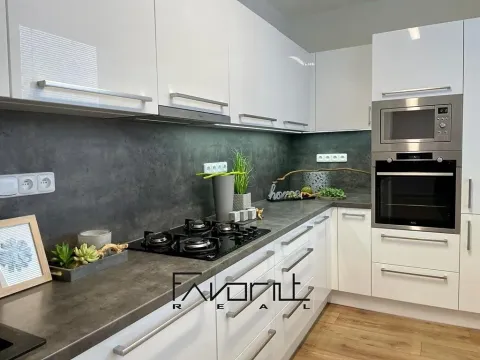 Prodej bytu 3+1, Ostrava, Šeříková, 70 m2
