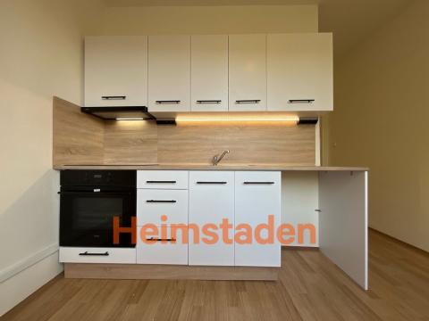Pronájem bytu 2+1, Havířov - Město, Dlouhá třída, 52 m2